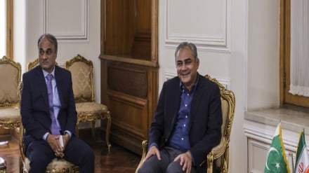 سفر وزیر کشور پاکستان به تهران