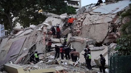 Timu za uokoaji zinakimbizana na wakati kutafuta manusura chini ya vifusi; huenda 10,000 wameuawa zilzala ya Venezuela