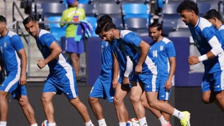  Selección nacional de fútbol de Irán entrena antes de enfrentarse a Bélgica en Los Ángeles