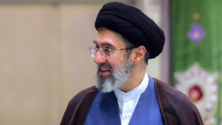 Katika ujumbe wa Wiki ya Mahakama, Kiongozi aamuru kufuatiliwa kisheria uhalifu wa kivita wa Marekani na Israel dhidi ya Iran