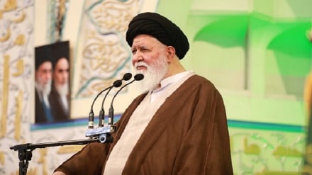  آیت‌الله علم‌الهدی: غدیر نه یک واقعه تاریخی بلکه نظام جامع مدیریت بشر است