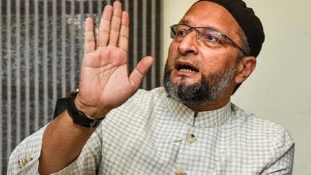 নামাজ পড়লে সমস্যা হলে সব ধর্মীয় শোভাযাত্রার জন্যই রাস্তা ব্যবহার বন্ধ করুন: ওয়াইসি