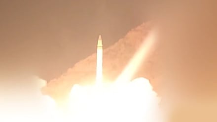 伊斯兰革命卫队：扰乱霍尔木兹海峡规则将付出沉重代价／航天部队对美军基地发动导弹打击