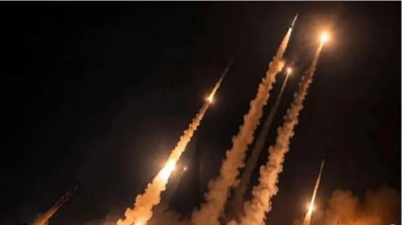 Duros golpes de las Fuerzas Armadas de Irán contra las bases de EEUU en la región