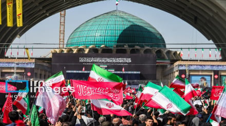 Ceremonia e funeralit publik për udhëheqësin martir të Revolucionit Islamik + Foto (1)