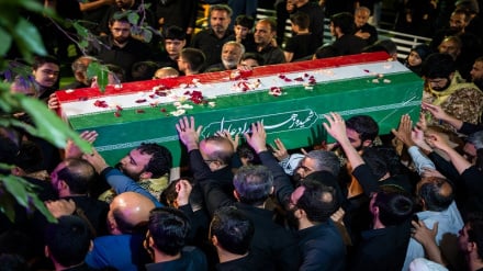 Wairaqi wasubiri kwa hamu kupokea mwili wa Kiongozi Shahidi wa Mapinduzi ya Kiislamu