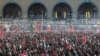 Totengebet für den Märtyrerführer Ayatollah Ali Khamenei