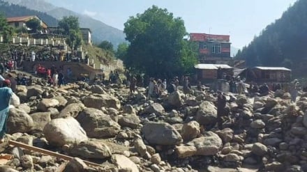 امدادرسانی ایران به سیل‌زدگان نورستان؛ محموله کمک‌ها به مقصد رسید