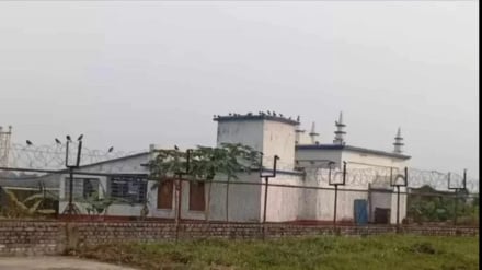 কলকাতা বিমানবন্দরের ১৩৬ বছরের পুরোনো মসজিদে নামাজ বন্ধ: মিশ্র প্রতিক্রিয়া