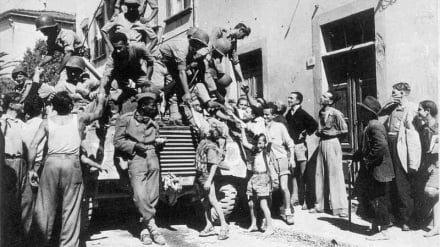 Çıro İtaliya 80 sori bəpeştə, de “Qorilla” hırdənon macəro vavonə ijən bə Amerkə yod dəqnin?