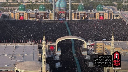 مسجد مقدس جمکران در سوگ و ماتم؛ وداع تاریخی مردم ایران با رهبر شهید انقلاب در قم+ تصاویر