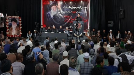 مجلس گرامیداشت رهبر شهید در بلخ و تأکید بر حفظ میراث ایشان
