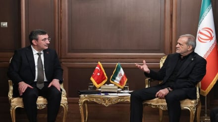 Pezeşkiyan: Savaş döneminde Türkiye'nin iş birliği ve desteği için teşekkür ediyoruz