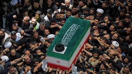 تشییع پیکر رهبر شهید انقلاب در مشهد ساعت ۱۴ پنج‌شنبه آغاز می‌شود