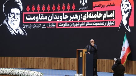 پزشکیان: من با رهبر شهید وداع نکرده و نخواهم کرد