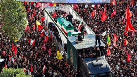 Funeral procession for Iran’s martyred Leader held in Mashhad + Images