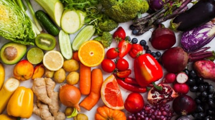 Buah dan Sayur Jauh dari Piring Anak-Anak Dunia