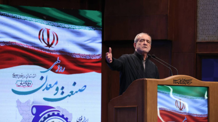 پزشکیان: هیڅکله  به د ایران د ملت له حقوقو څخه شاته نه شو