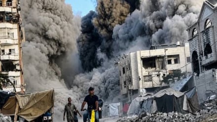 صهیونیسټ نیواکګرانو له ځمکې او سمندر څخه په غزې بریدونه وکړل