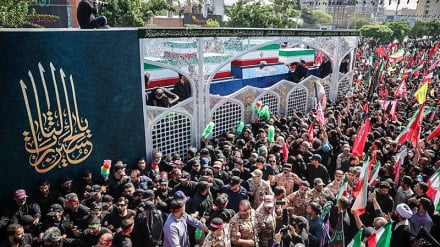 Mamilioni wafurika Tehran kwa mazishi ya kihistoria ya Kiongozi Muadhamu aliyeuawa Shahidi