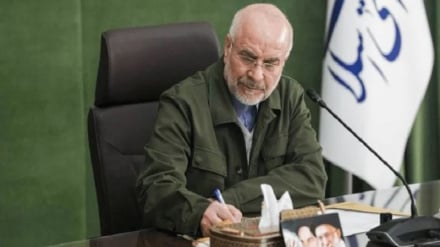 Qalibaf: ¡Se castigaron a sí mismos con un petróleo de tres dígitos!