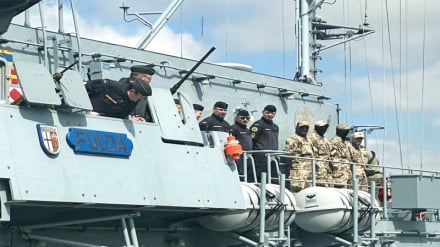 Jerman Tarik Dua Kapal Perangnya dari dekat Selat Hormuz
