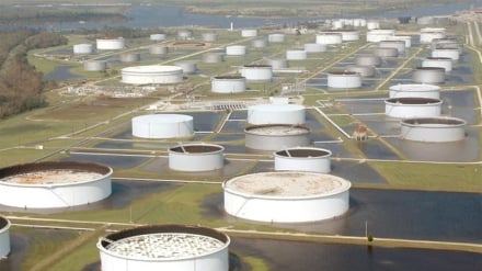 Dampak Perang Iran: Cadangan Minyak AS Turun ke Titik Terendah dalam 43 Tahun