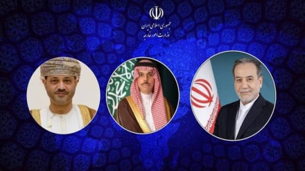 Iran Gelar Diplomasi Telepon dengan Riyadh dan Muskat untuk Atasi 'Agresi AS' di Hormuz