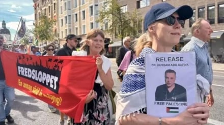 Ratusan Massa Stockholm Turun Jalan: Hentikan Perang, Buka Blokade Gaza!