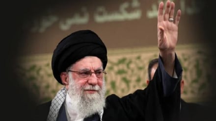 Activistas tunecinos: El mártir ayatolá Seyed Ali Jamenei, símbolo de resistencia y libertad