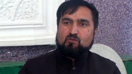 پاکستان همواره از مخالفان حکومت ها و هند از حکومت ها در افغانستان حمایت می کند
