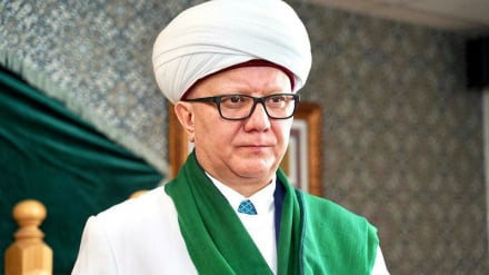 Mufti wa Russia: Kiongozi shahidi wa Iran alifanya juhudi kubwa za kuleta umoja wa madhehebu ya Kiislamu