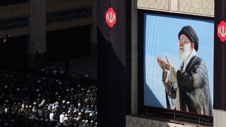 د شهید امام خامنه ای په پاک جنازی لمونځ وشو