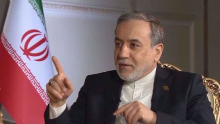 Araghchi: Wananchi na Majeshi ya Iran hawatikisiki kwa vitisho vyovyote 