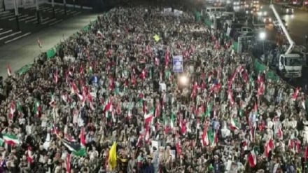 Congregación del pueblo de Saná para agradecer a Irán por romper el bloqueo de Yemen