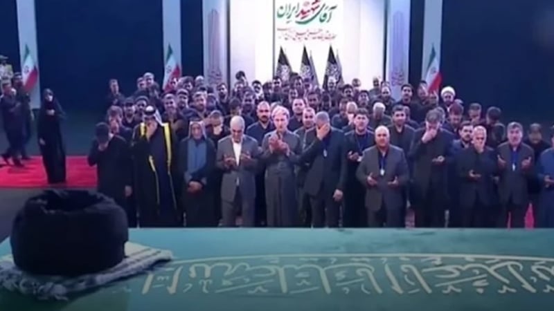 بازتاب گسترده مراسم تشییع رهبر شهید ایران در غرب آسیا