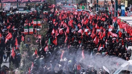Mamilioni ya Wairani washiriki Arubaini ya Imam Hussein, watoa wito wa kulipiza kisasi damu ya Kiongozi aliyeuawa shahidi