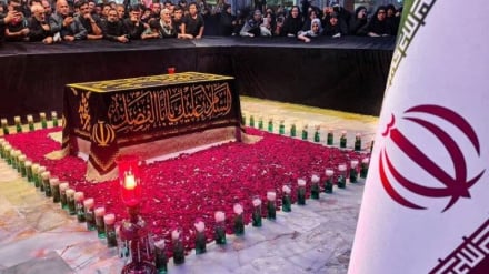 İnğilobi Şəhidə Rəhbəri ərbəin mərosim İmom Rıza(ə) hərəmədə bərpo be
