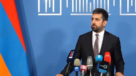 ԵԱՏՄ-ից դուրս գալու հարցով հանրաքվե չի կարող լինել. Խանդանյանը՝ Գալուզինի հայտարարության մասին