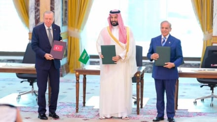 Pakta Makkah: Pukulan Baru bagi Ambisi Geopolitik Israel