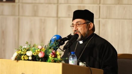 Տեր Գրիգորիս Ներսեսյան․ Բոլոր կրոններն ու ազգությունները Իրանը համարում են իրենց կարմիր գիծը