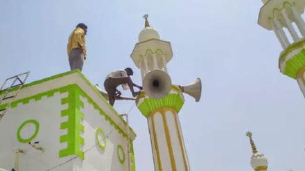 পশ্চিমবঙ্গে দুই দিনে ১,৫০০ মসজিদ ও মন্দিরের মাইক অপসারণ