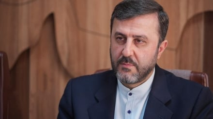 غریب آبادی: تفاهم ایران و عمان، به معنای بازگشایی کامل تنگه هرمز نیست