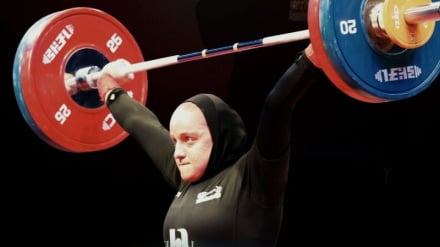 Lima Emas dan Sejarah Baru: Hari-Hari Gemilang Angkat Besi Putri Iran di Asia