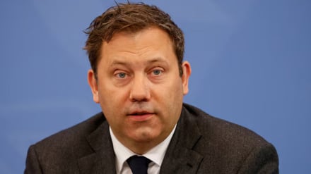 Bundesfinanzminister fordert USA auf, verantwortungslosen Krieg gegen Iran zu beenden