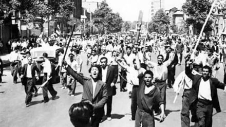 Aya İronıjon bə Amerkə bıə nifrəti rişə 19 avqust 1953-ə sorədə nəvey lozıme?