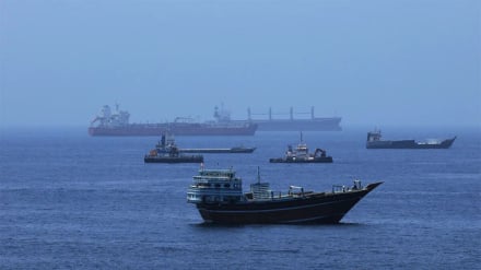 NYT: AS Kalah di Hormuz, Solusi Terbaik: Biarkan Iran Kelola dan Petik Biaya!