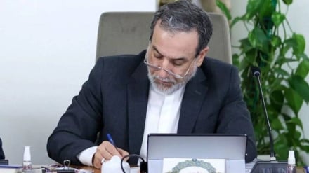 په عراق کښې جعلي عملیاتو ته د عراقچي غبرګون: زمونږ کرد دوستان باید هوښیار ووسي