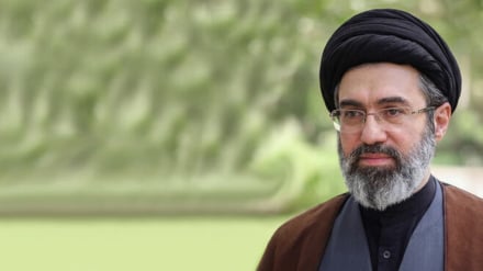 مجلس خبرگان ایران: مواضع حکیمانه رهبر انقلاب، نصب‌العین مسئولان باشد