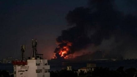 サウジがイエメン首都を空爆